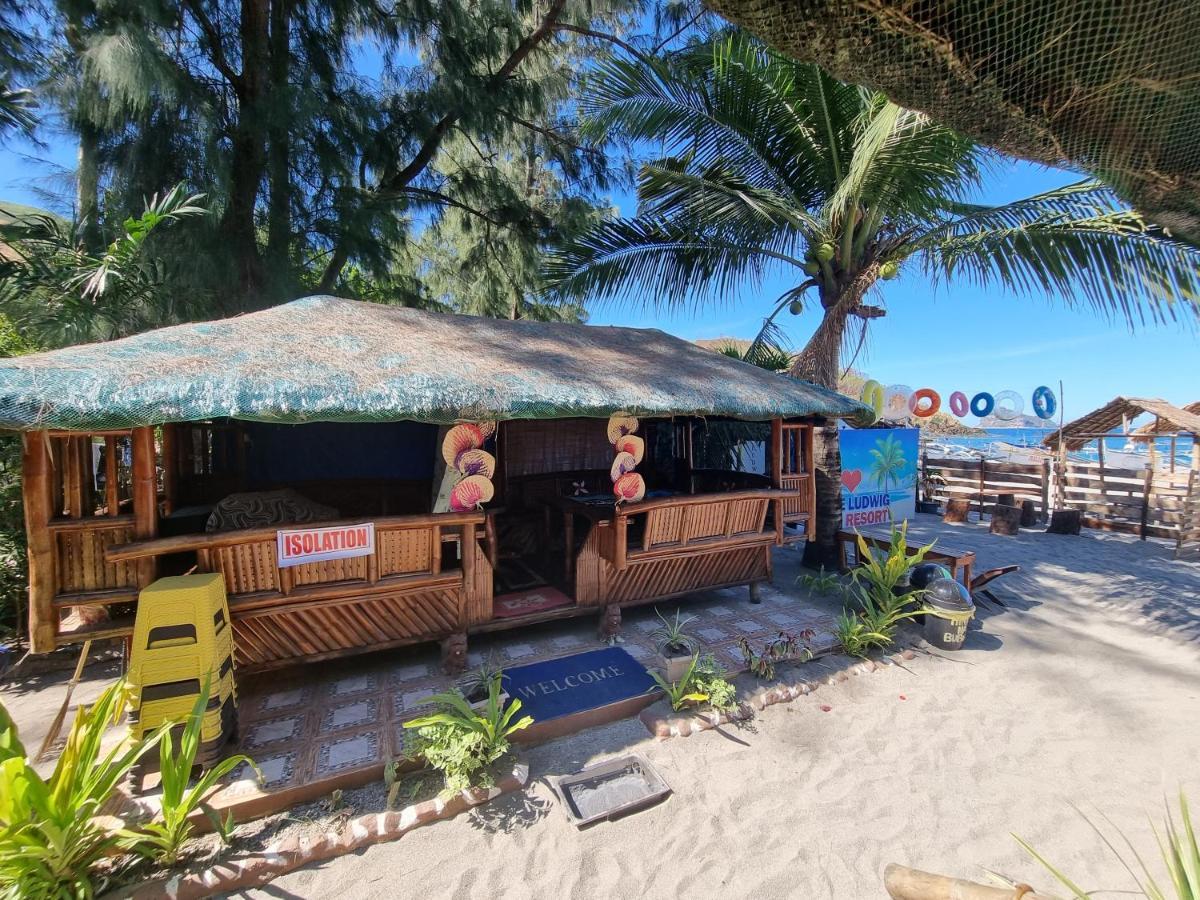 Prince Ludwig Beach Resort San Antonio  Zewnętrze zdjęcie